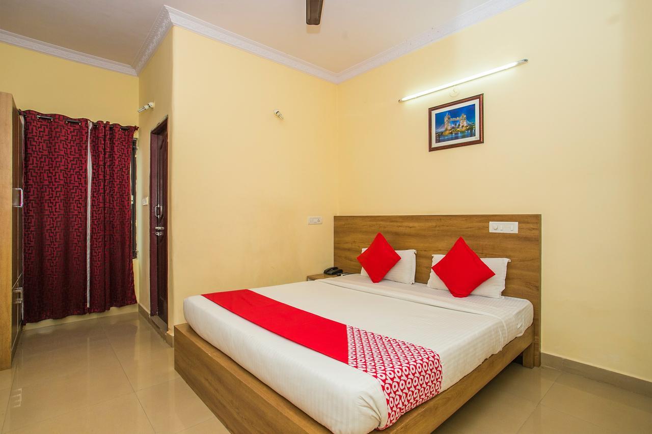 Hotel Venkat Presidency Bangalore Extérieur photo